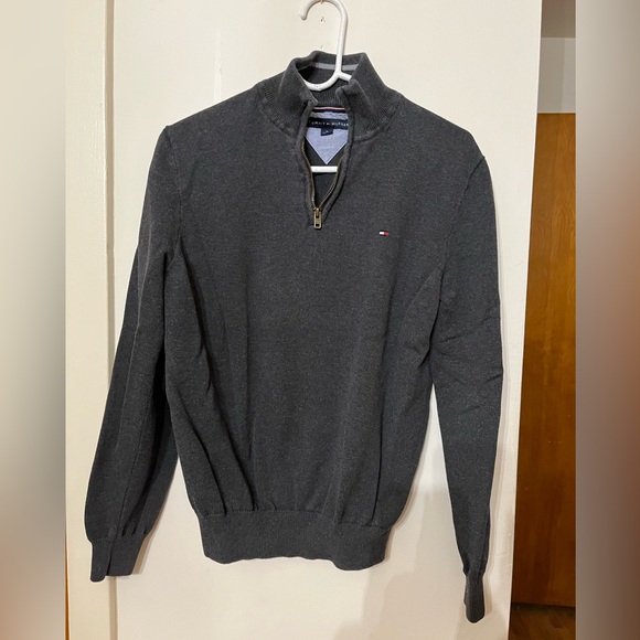 Tommy Hilfiger Other - Tommy Hilfiger sweater